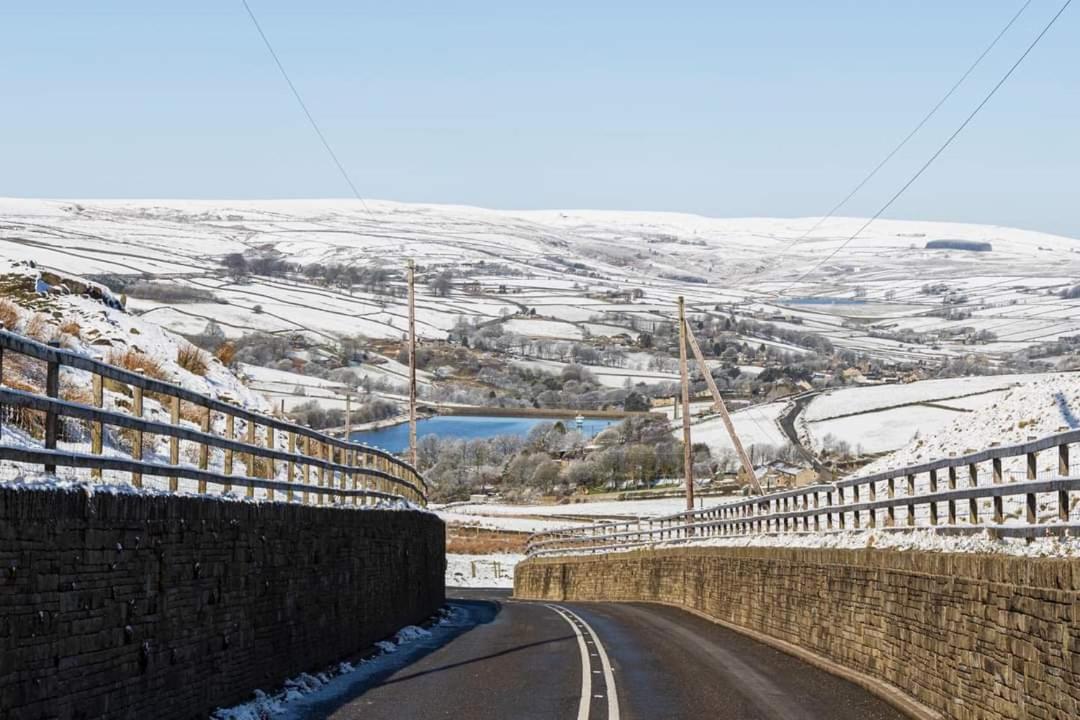 Stones Cottage Farm, Nr Haworth, Family Friendly, Work Friendly, Gaming Barn, Crafting, Free Wifi, Free Parking, Ev Point Oxenhope Exterior foto